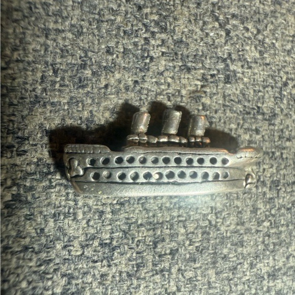 Vintage Sterling Silver 925‎ Ship boat cruise titanic charm no loop